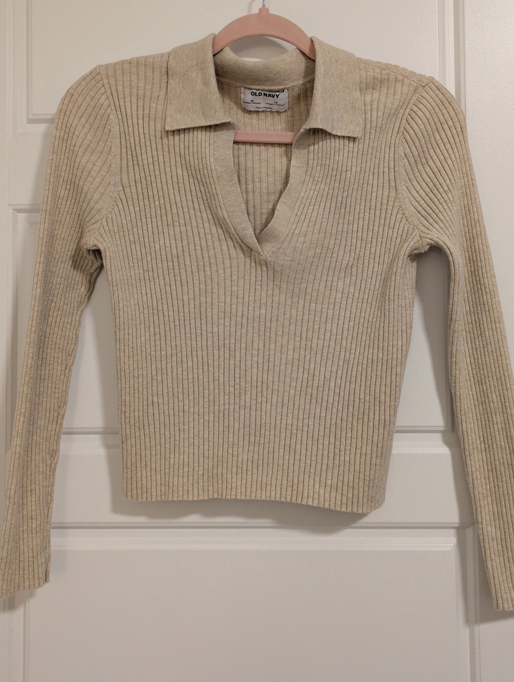 Cotton Ribbed V-Neck Polo Sweater in Beige - Picture 4 of 8